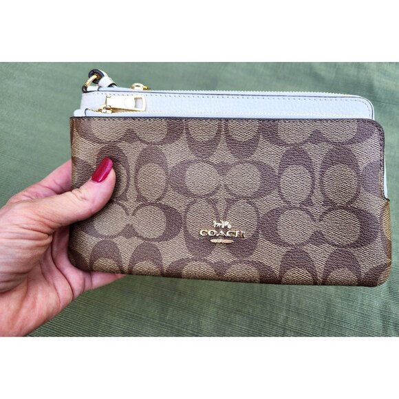 COACH Double Zip Wallet In Signature Canvas Pebbled Leather NWT! - Picture 2 of 8